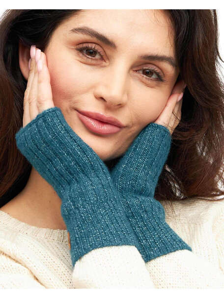 Apu Kuntur Wrist warmers from alpaca wool - sea green