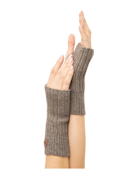 Apu Kuntur Wrist warmers from alpaca wool - taupe
