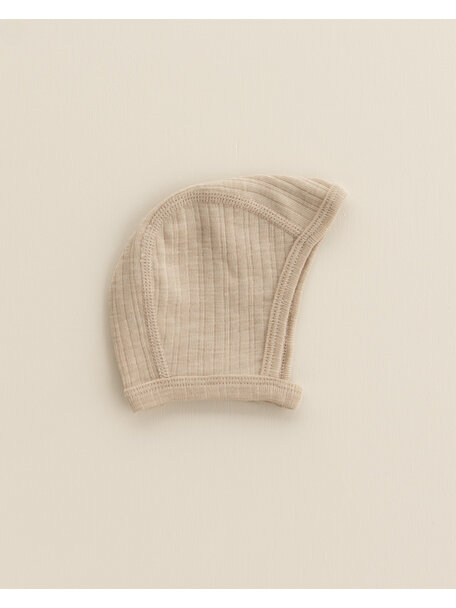 Unaduna Bonnet with press stud rib wool/silk - maca