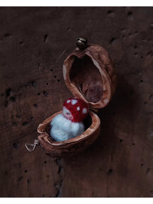 Studio Motane Walnut baby - mushroom