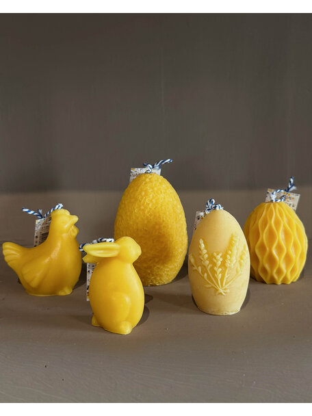 Beeswax candle egg - lavender