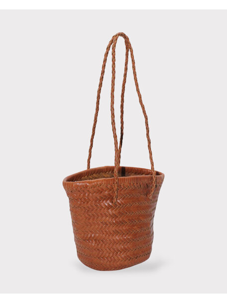 Sook Hand-woven leather bucket bag Carmel - caramel