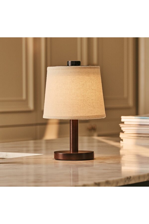 Rover donkerbruine houten lamp – oplaadbare, draadloze en dimbare lampenkap