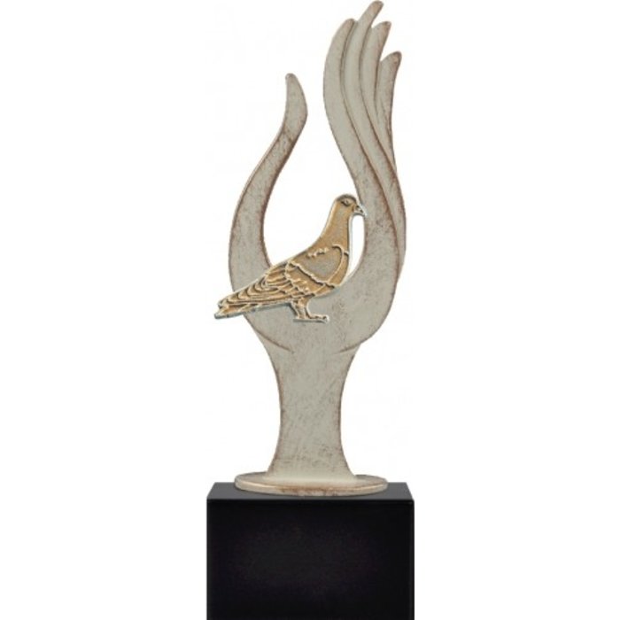 Duiven trofee van metaal