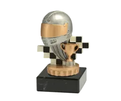 Resin race helm figuur op marmer