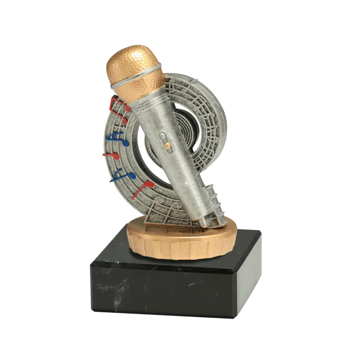 Resin figuur op marmer