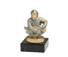 Resin brandweer figuur op marmer