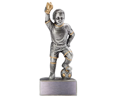 Voetballer met beker in hand