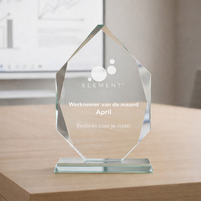 Glazen Award Facet op Voet