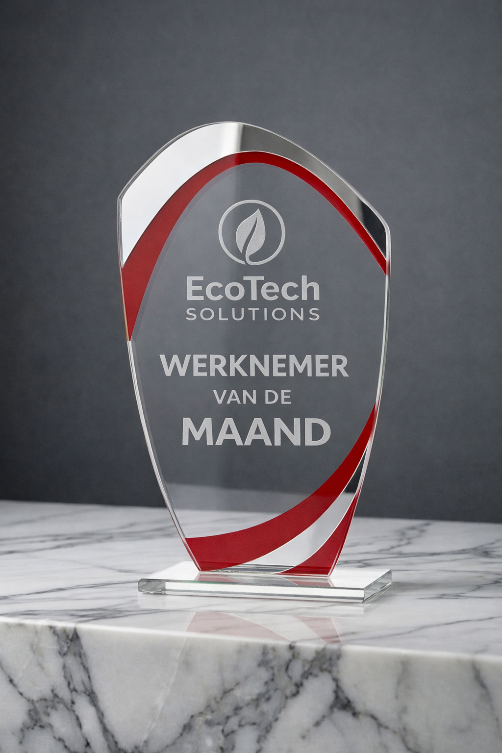 Glas trofee rood - transparant