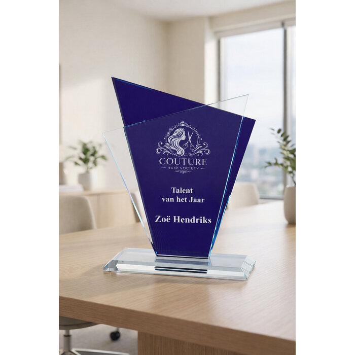 Glazen trofee met blauw en Transparant