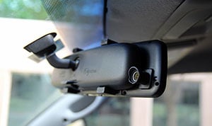 Auto bewaken met beveiligingscamera tegen - Allcam | 10 jaar dashcams