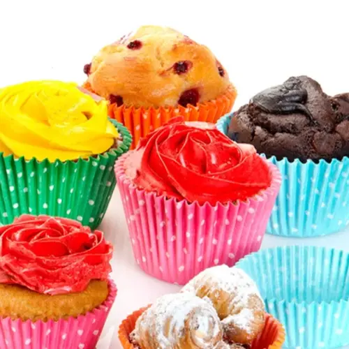 Cupcakedozen.nl Baking cups with polka dots in 4 colours (1.000 pieces)