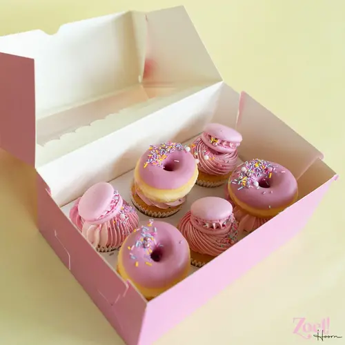 Cupcakedozen.nl Zuurstokroze doos voor 6 cupcakes + winkelluifel venster (10 stuks)