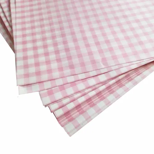 Cupcakedozen.nl Greaseproof paper - pink gingham (100 pieces)