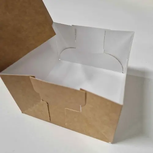 Sustainable mini cake box - 13 x 13 x 8 cm (per 100 pieces)