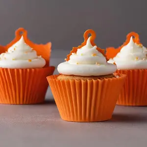 Cupcakedozen.nl Orangefarbene Backförmchen (360 Stück)