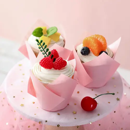 Cupcakedozen.nl Tulp baking cups roze - standaard formaat cupcakes (200 stuks)