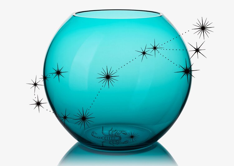 Skloglass Horoskoop SCHORPIOEN op Kristallen bolvaas 180mm