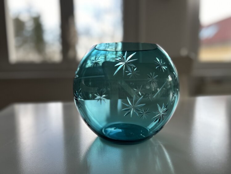 Skloglass Handgemaakt kristallen bolvaas 150mm  met handgeslepen motiev STER