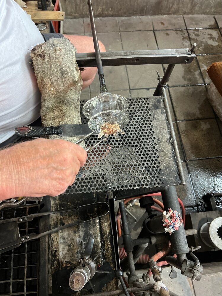 Skloglass Handgemaakte  schaal met deksel  Sakura Kristal SMOKE