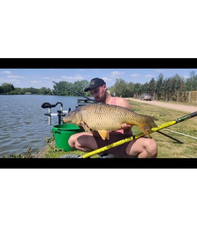 Reniers Fishing Extreme Carp 7m + Pulla Kit Gratuit