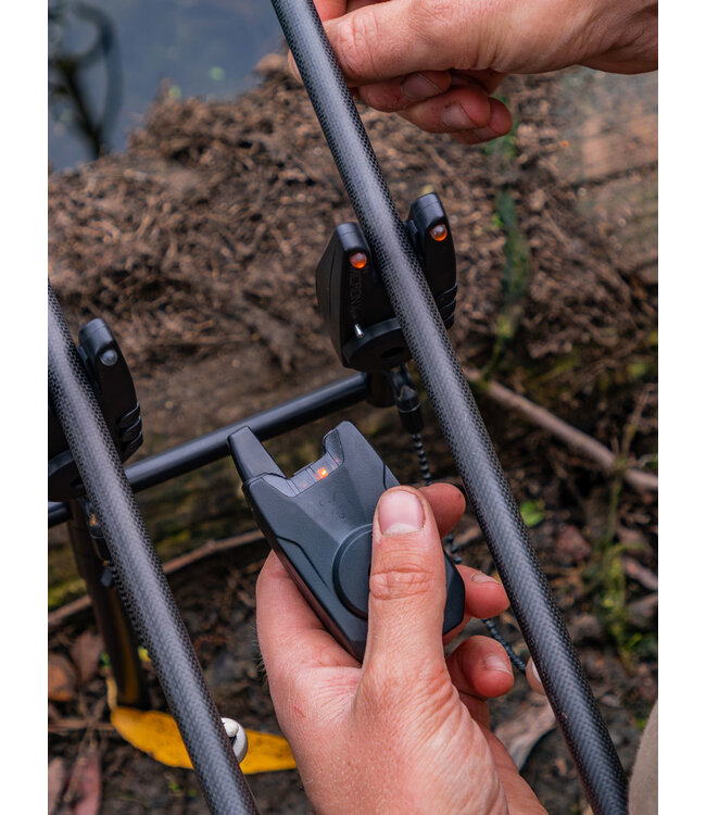 Fox Mini Micron X Presentation Set 3 Rod + Ontvanger