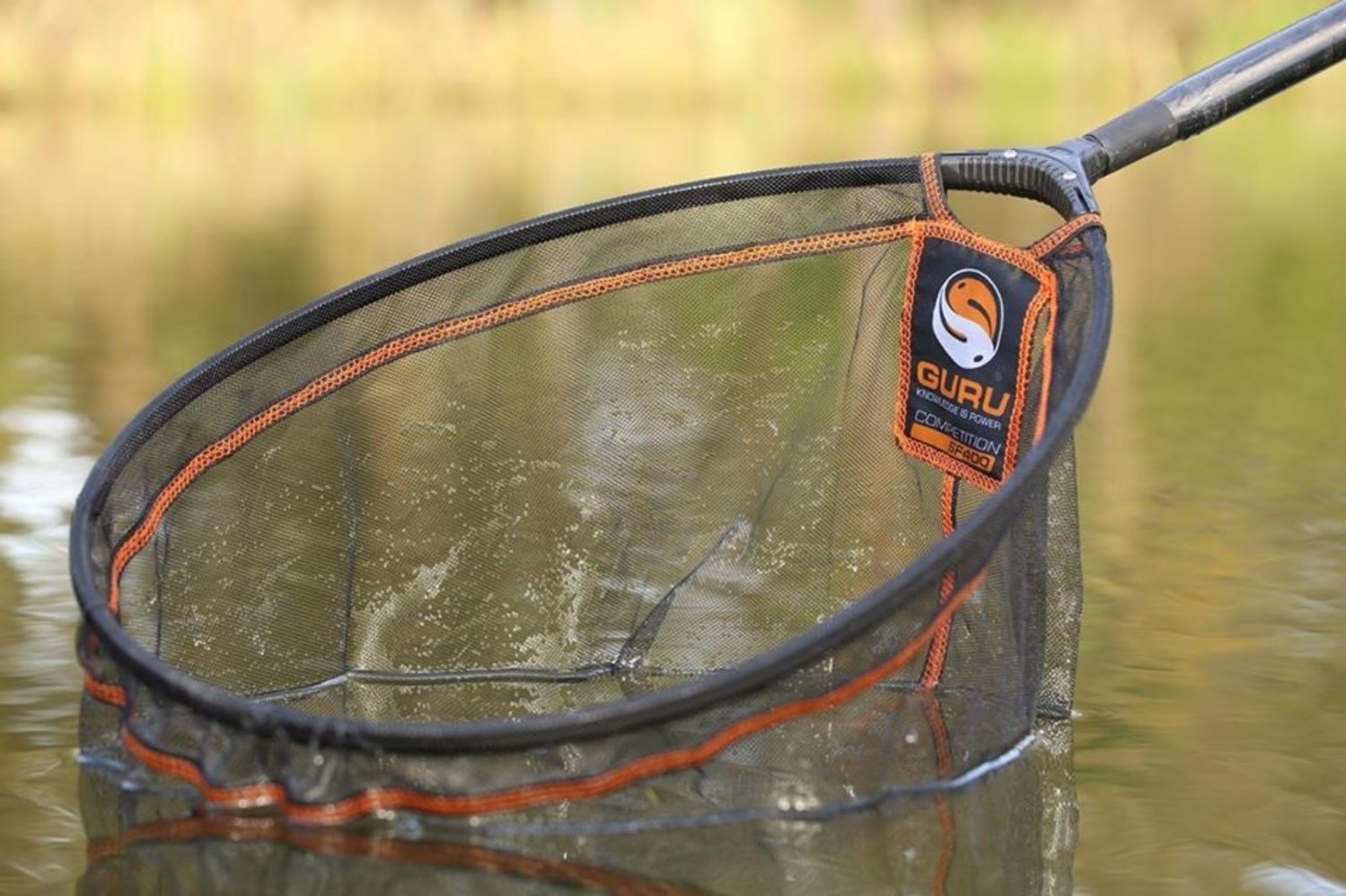 Guru Landing Net Competition SF 400 Reniers Fishing