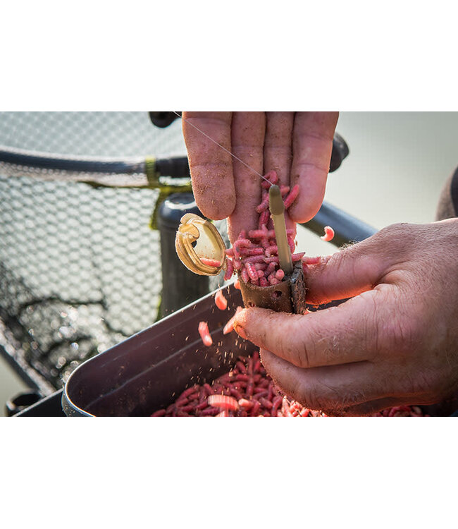 Matrix Inline Maggot Feeder