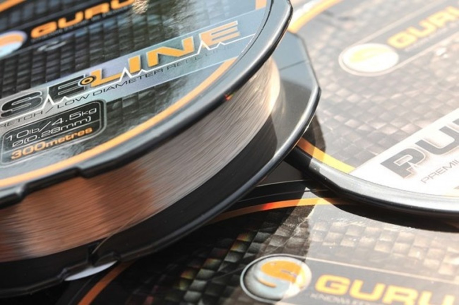 Gamakatsu G-Line Carp Fluorocarbone Brun Foncé 300 M