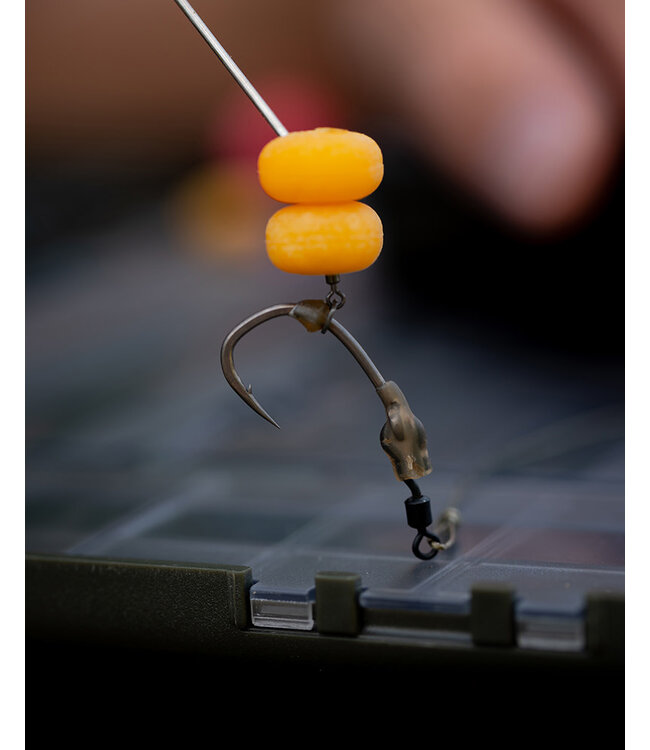 Fox Edges Super Wide Gape (Inturned Eye) Micro Ardillon