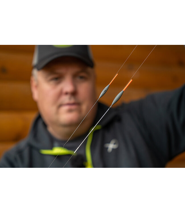 Matrix Silicone Flotteur Canne (0.5m par Couleur) Claire & Noir