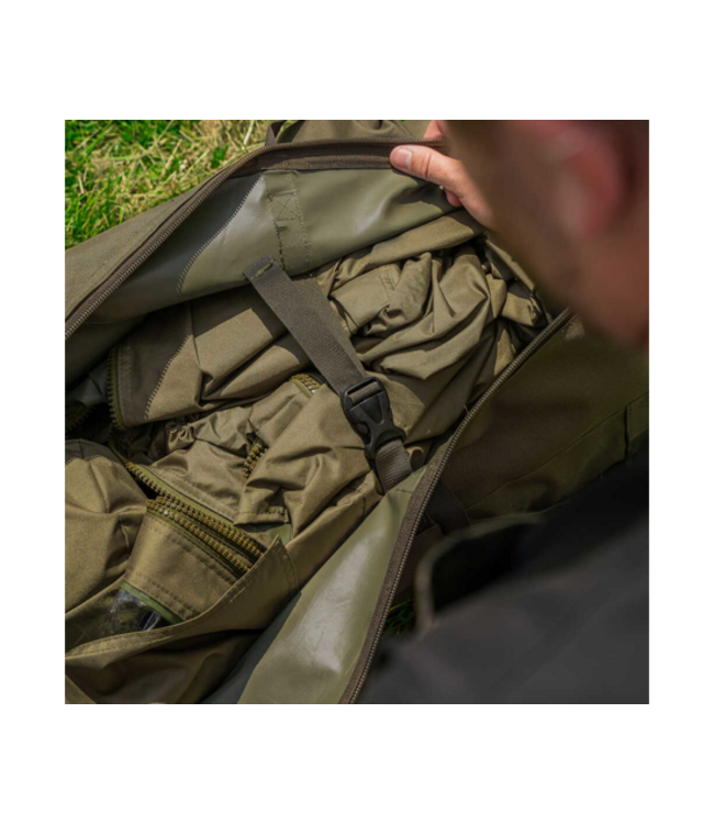 Avid Carp Exo + Bivvy