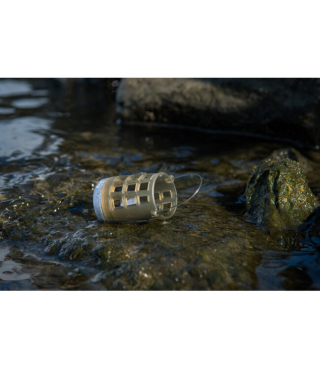 Matrix Plastique Bottom Weighted Feeder