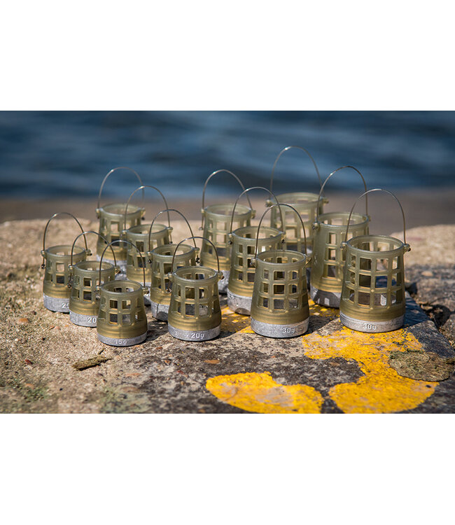 Matrix Plastic Bottom Weighted Feeder