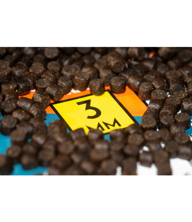 Sonubaits Cheesy Garlic Halibut Pellets (900g)