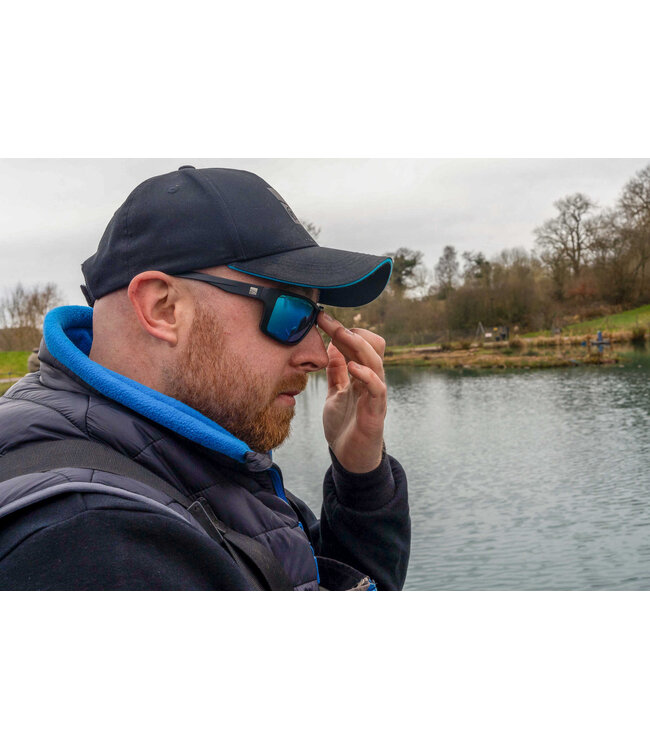 Preston Inception Wrap Sonnenbrille - Eisblaue Gläser