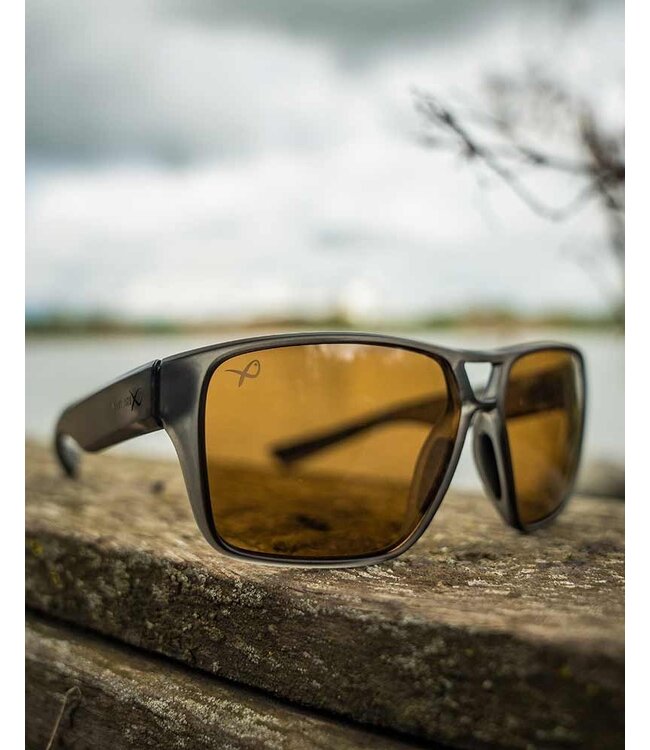 Matrix Lunettes de Soleil Polarisées Casual Frosted Noir - Brune