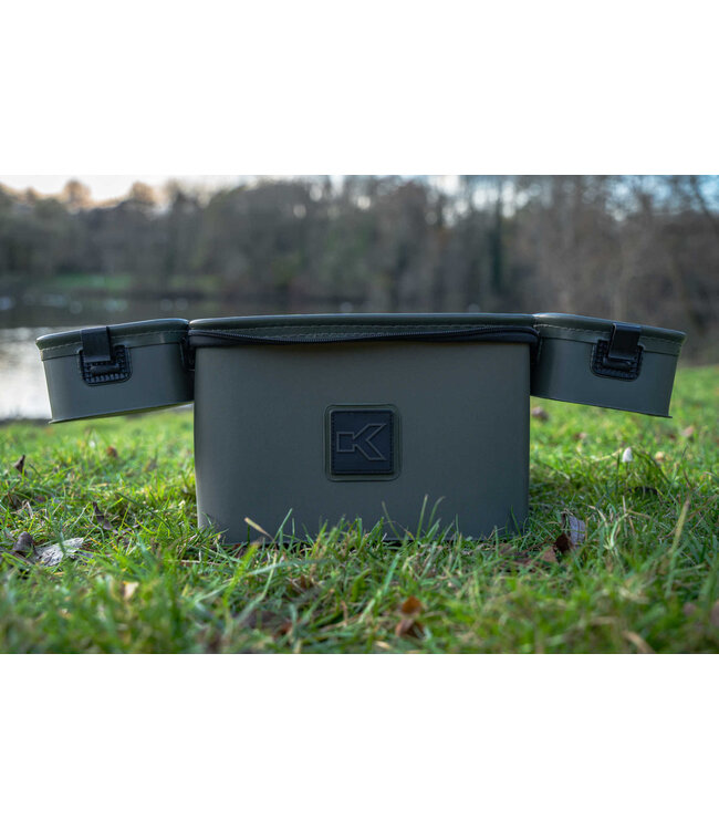 Korum EVA Bait Station