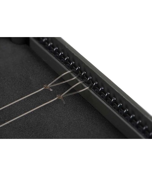 Fox Edges Rig Box (inklusive 50 Pins)