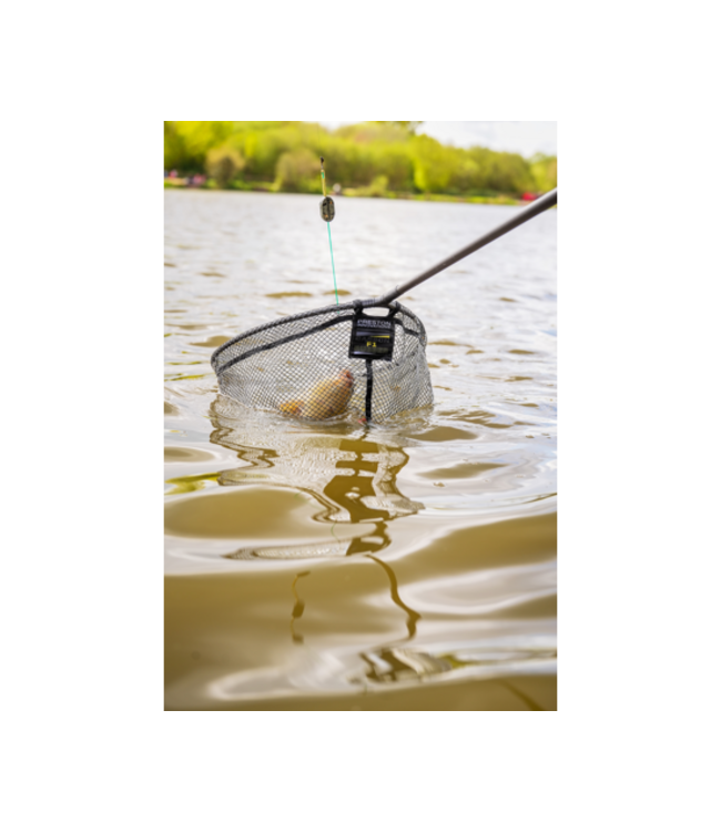 Preston Carbon F1 Latex Landing Net