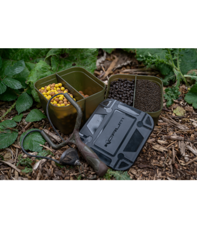 Korum Divided Bait Tub