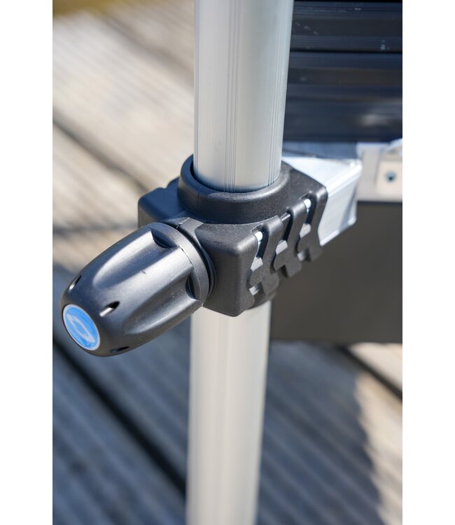 Cresta Solith Seatbox 4x D36 250 with Backrest