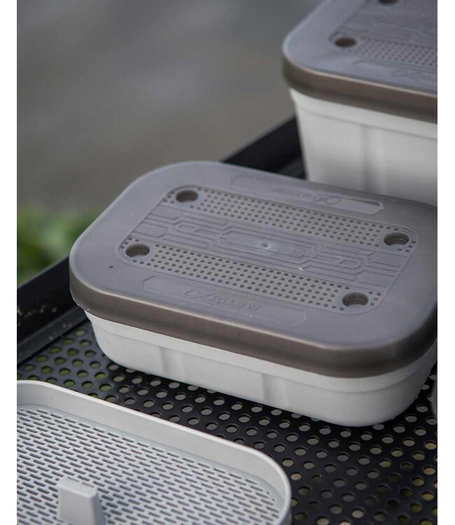 Matrix Air Flow Bait Tub