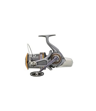 Daiwa 24 Crosscast Surf 45SCW 5000C QD