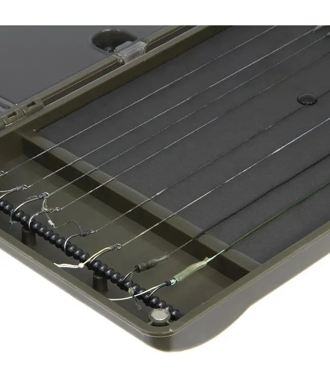 NGT XPR PLUS Box – Magnetische Tacklebox mit Rig Board + 22 cm Maß (26x14.5x4 cm)