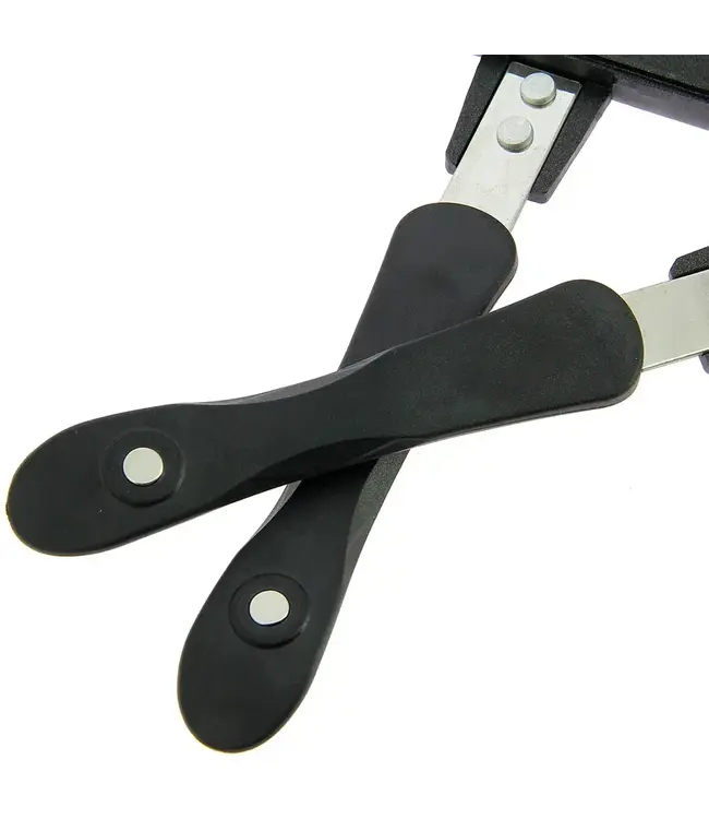 NGT Proper Toaster – Appareil à croque/toastie deep fill antiadhésif avec poignée magnétique (450 g)