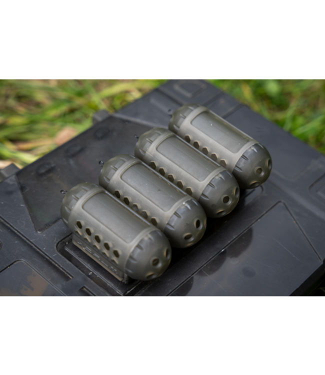 Korum Widow Maggot Feeder (1 pc) – Block end feeder met window functie