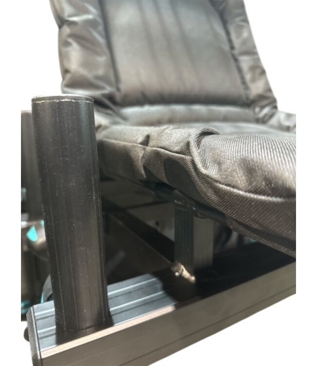 Malevé D36 Comfort Feederchair – Premium feederstoel met D36 uprights, dikke matras & moddervoeten (PRE-ORDER, levering maart)