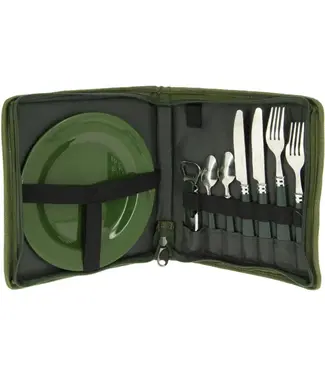 NGT Cutlery Set Day Session PLUS – set couverts avec 2 assiettes + multitool en étui (25,5 x 27 cm)